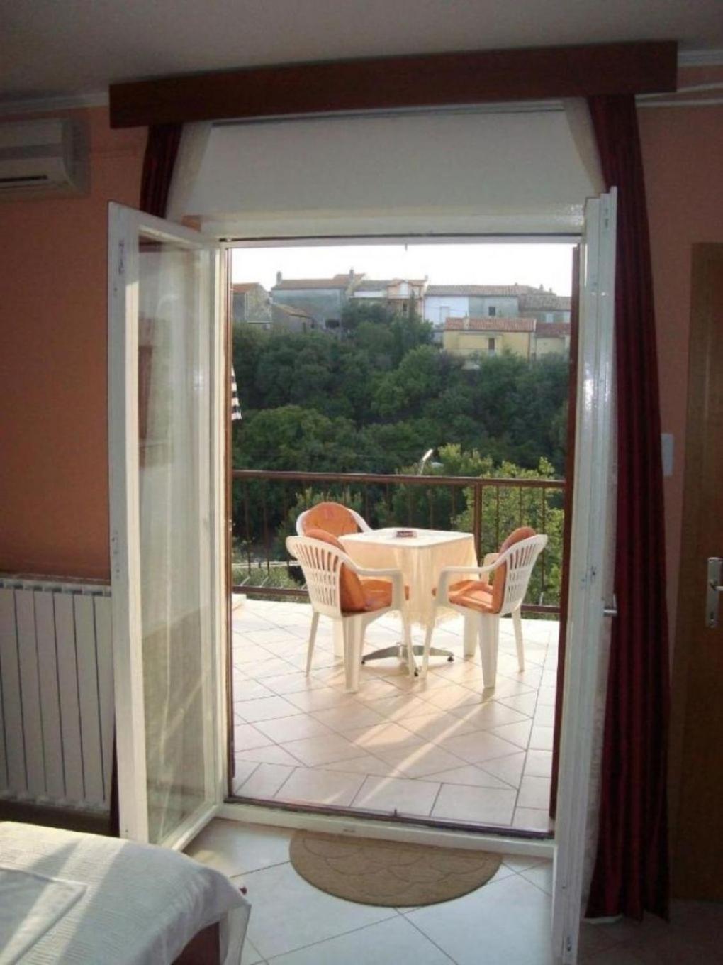 Apartment Marie Omišalj Esterno foto